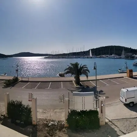 Apartamento Marija - By The Sea *
